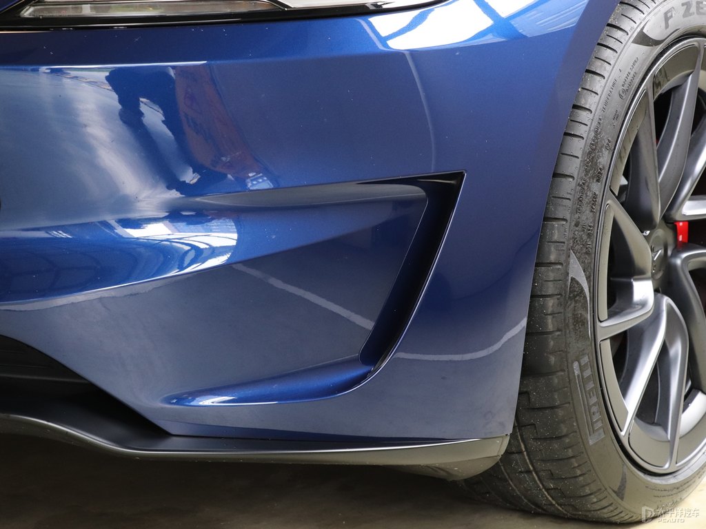 深海藍(lán)Model 3車(chē)頭外觀圖片