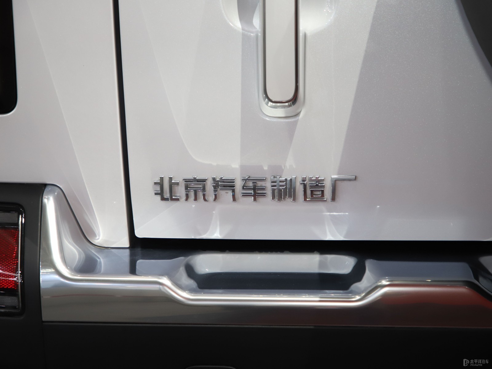 極石01外觀高清大圖