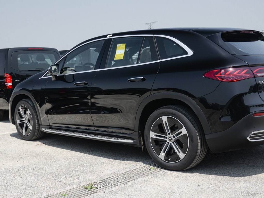 ׎rڱYEQE SUV܇^DƬ