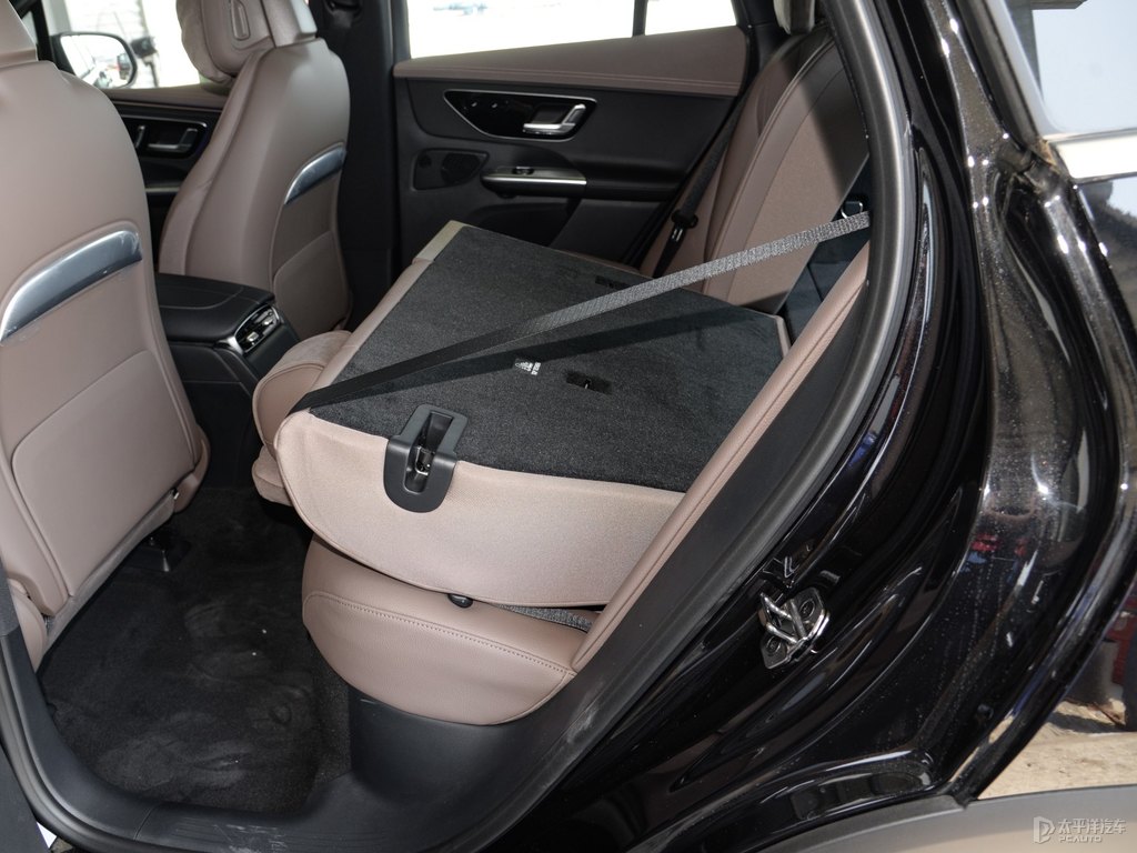 ׎rڱYEQE SUV΃(ni)DƬ
