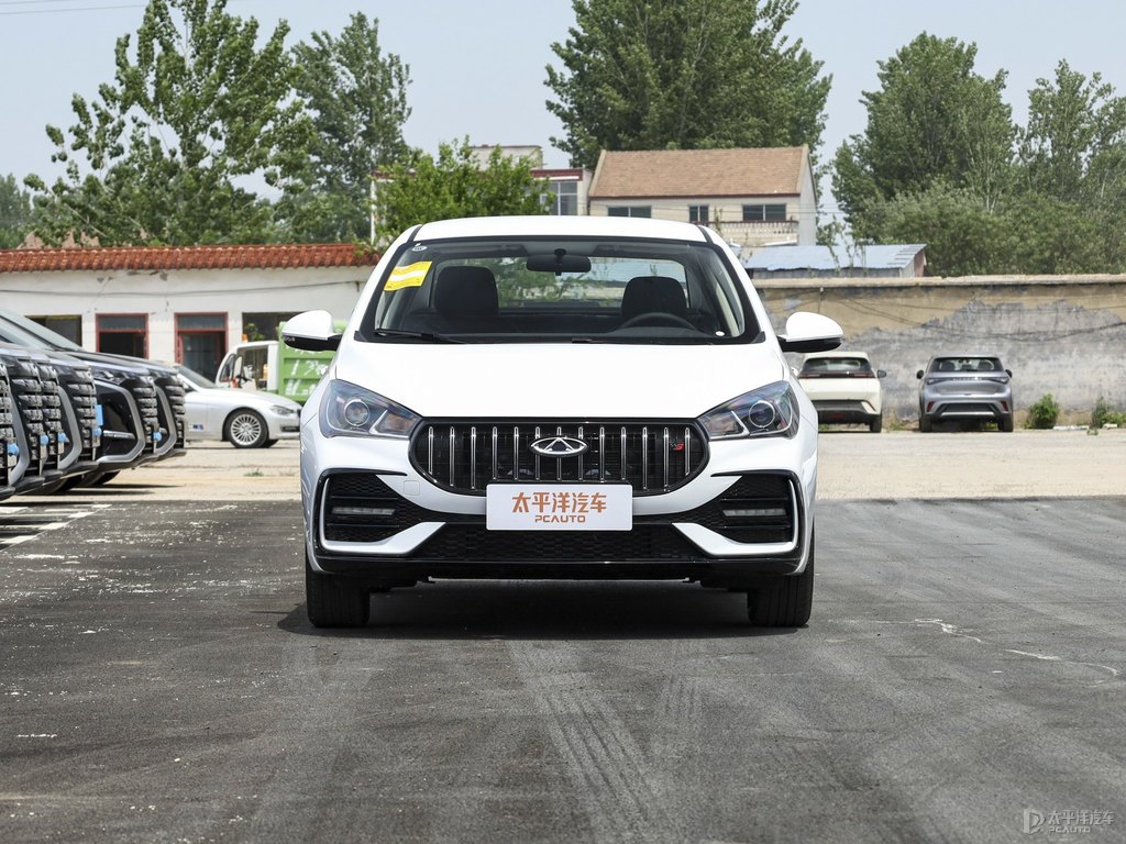 皓月白艾瑞澤5整車外觀外觀圖片