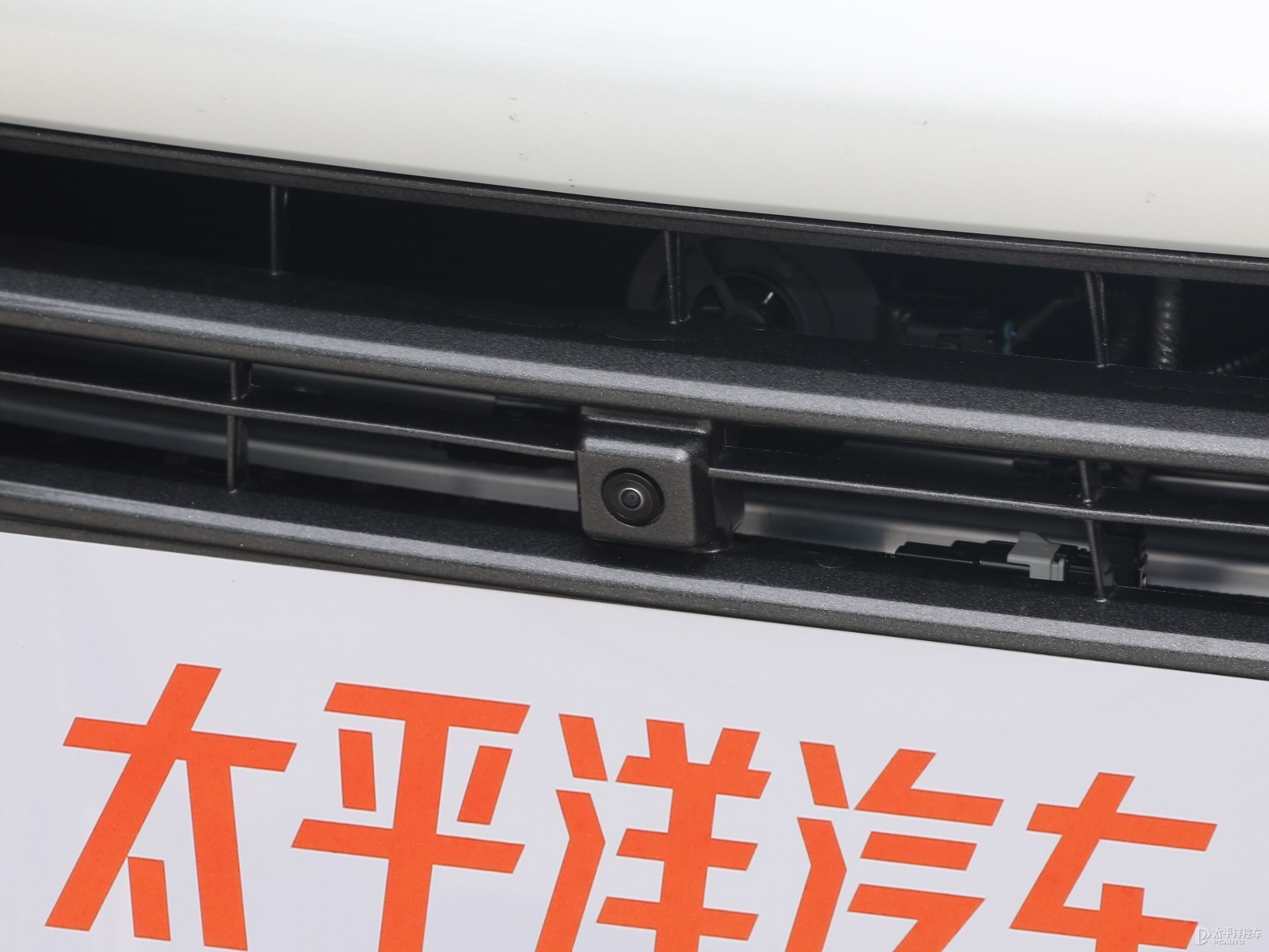 賽那SIENNA外觀高清大圖