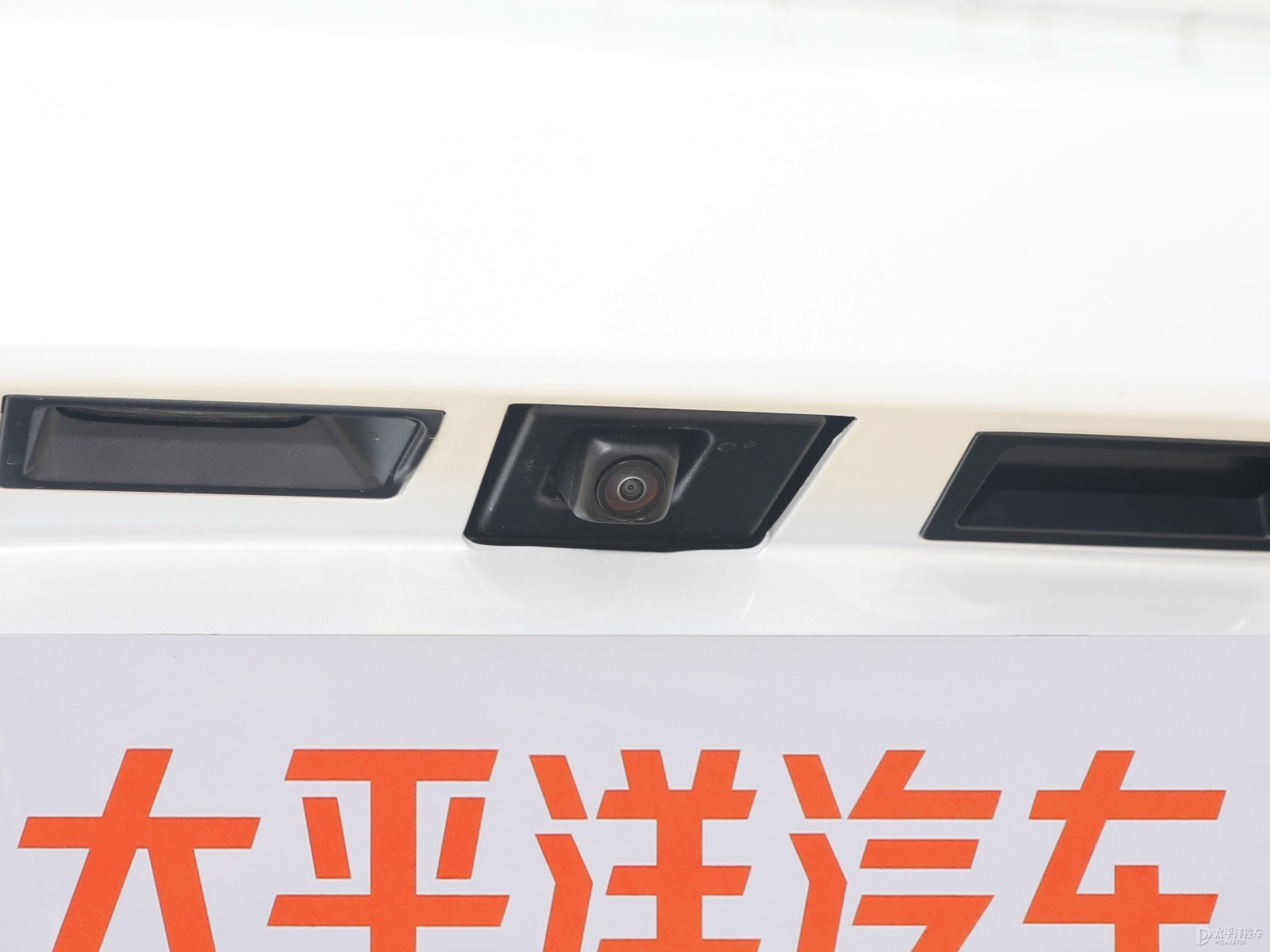 賽那SIENNA外觀高清大圖