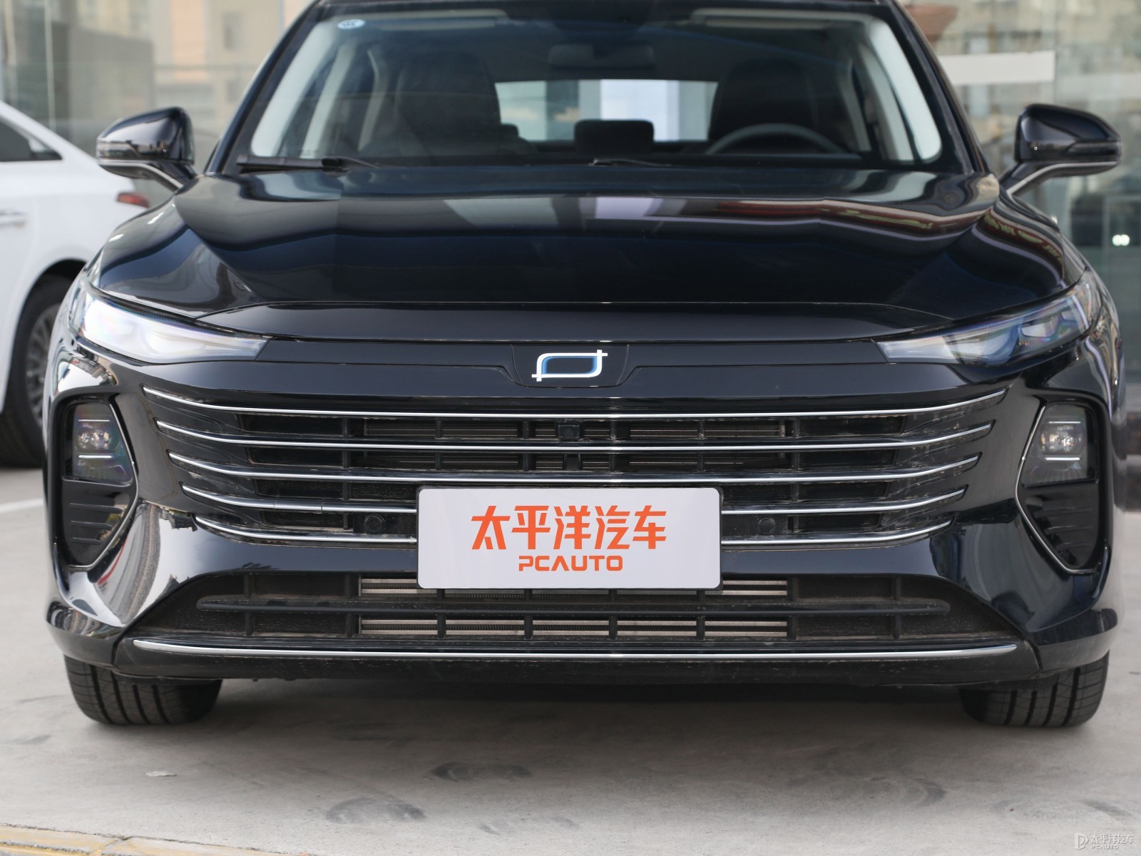 奔騰B70外觀高清大圖