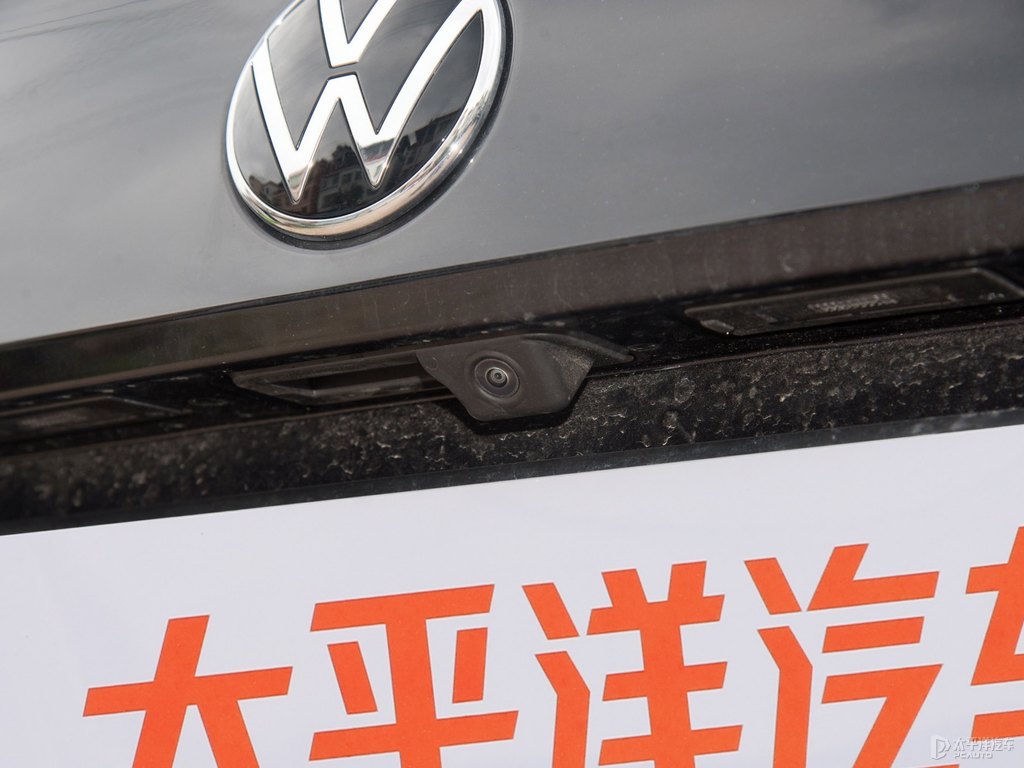 曜石黑朗逸車尾外觀圖片
