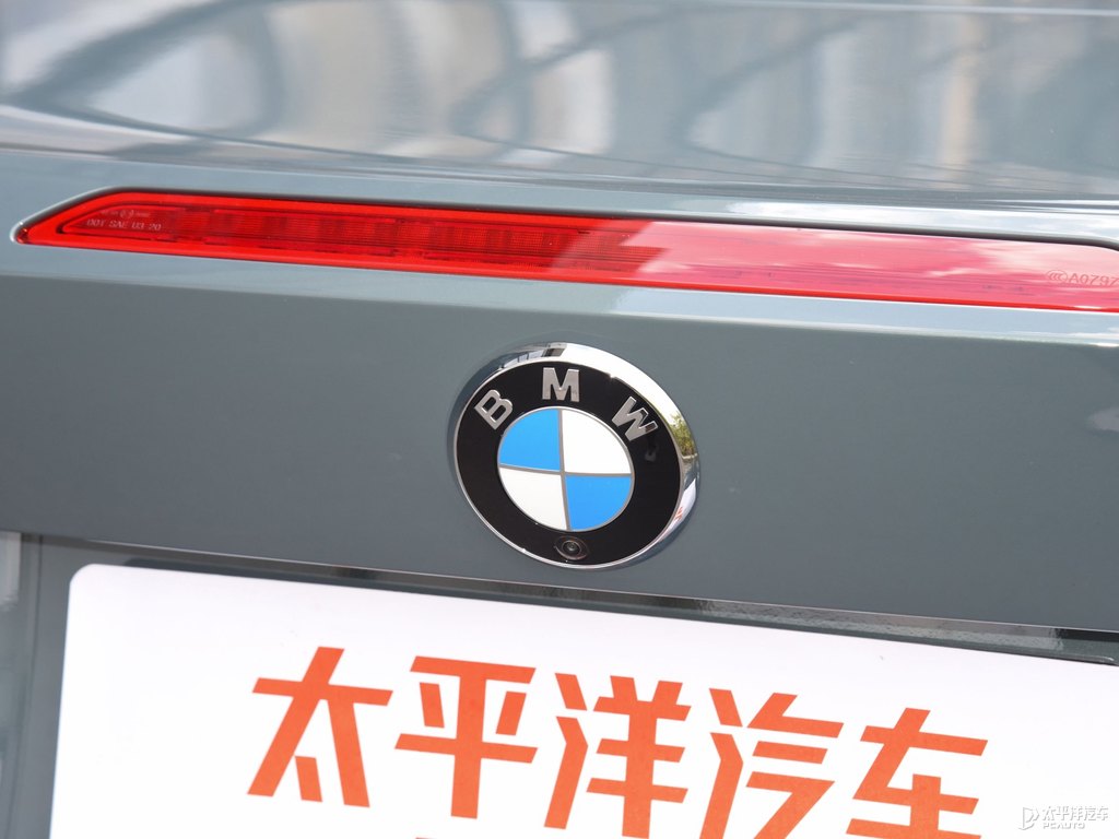 約克角綠寶馬4系車尾外觀圖片