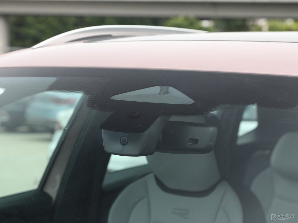 輝光粉途觀L車(chē)身外觀圖片