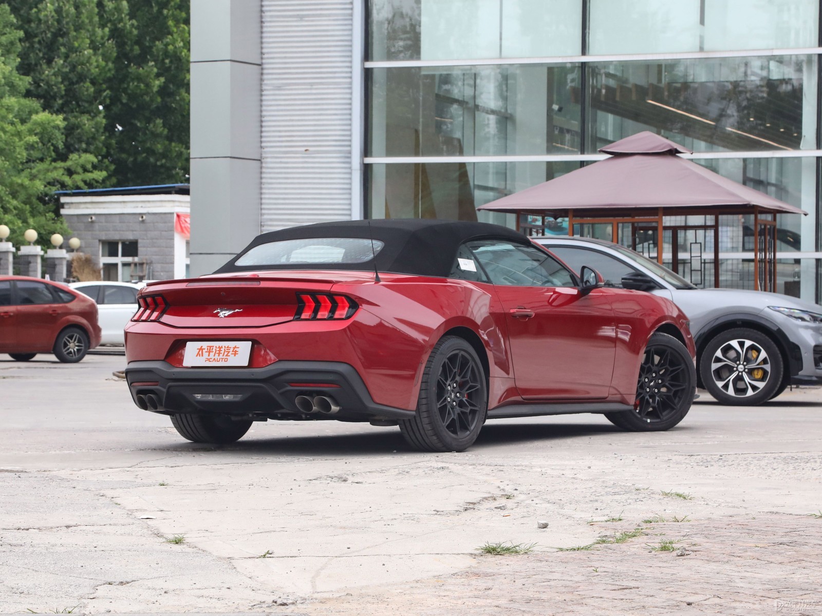 福特Mustang外觀高清大圖
