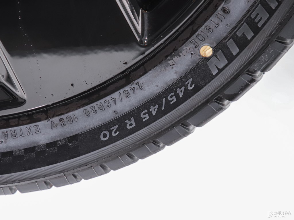瑪瑙黑沃爾沃XC40細節(jié)其它細節(jié)圖片
