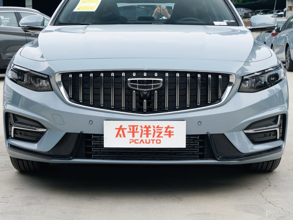 蒼穹灰星瑞車頭外觀圖片