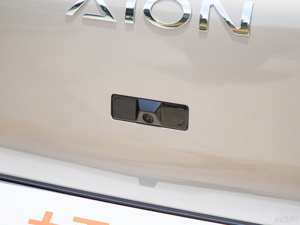 曠野沙AION V車頭外觀圖片