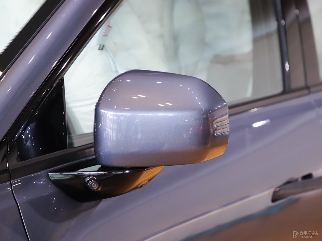 海熒灰AION V車身外觀圖片