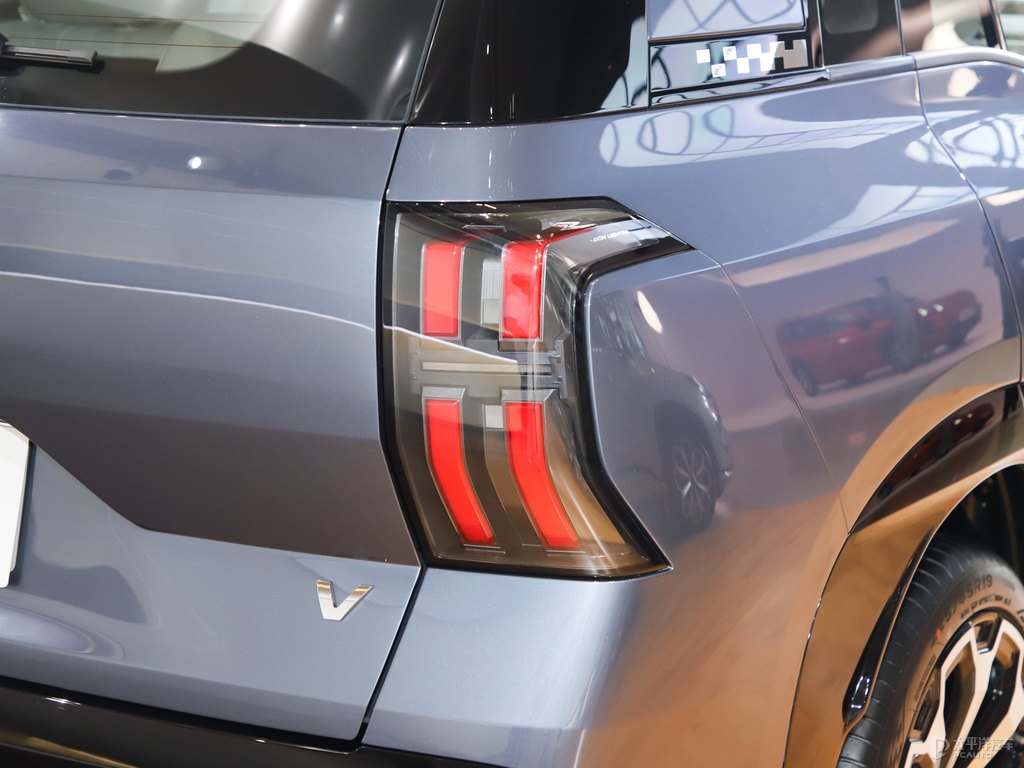 海熒灰AION V車尾外觀圖片