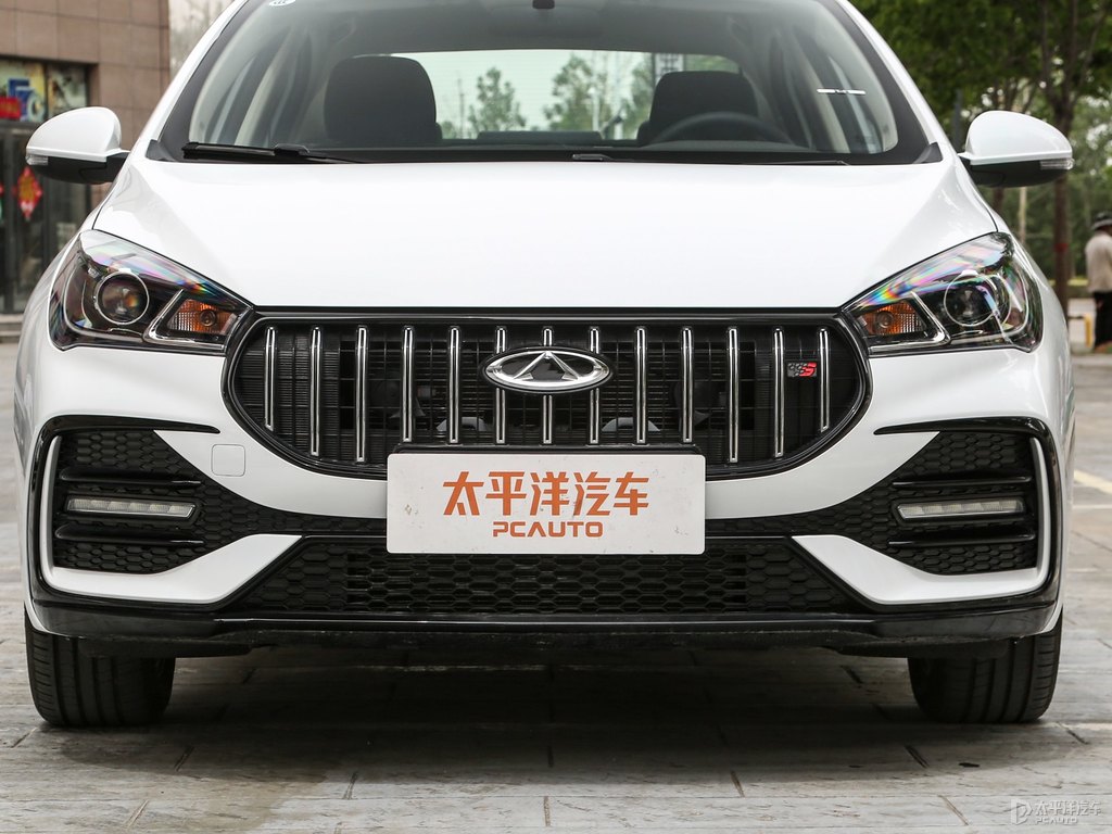 皓月白艾瑞澤5車頭外觀圖片