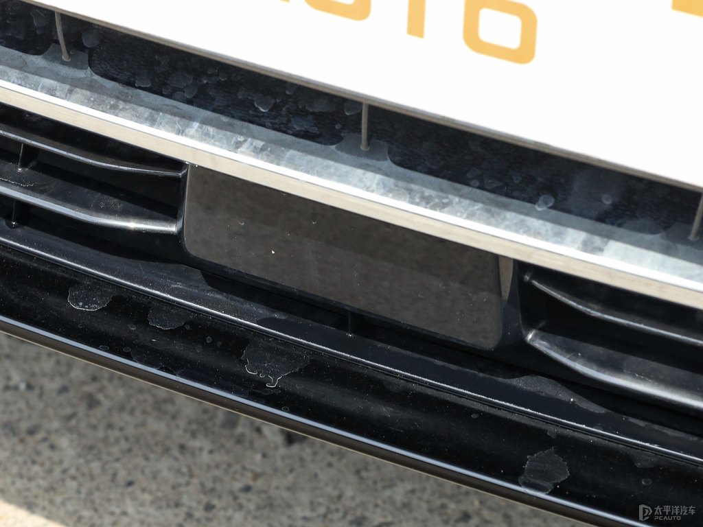 朗黑君越車頭外觀圖片