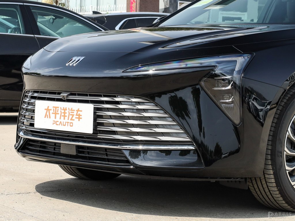 朗黑君越車頭外觀圖片