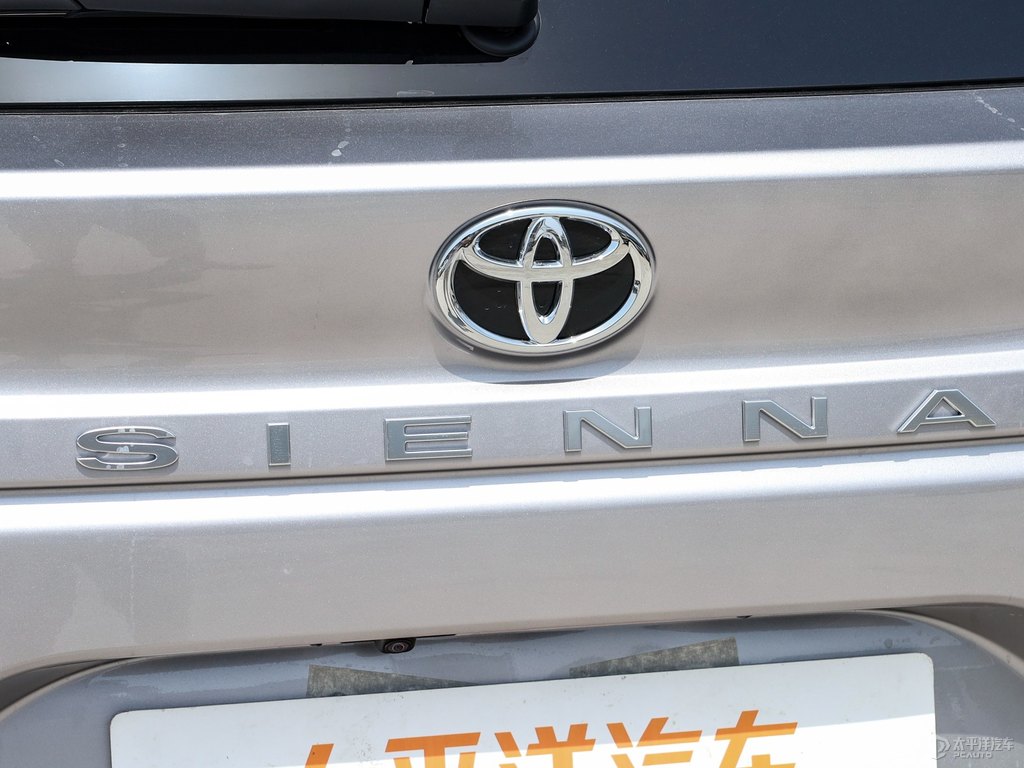 xyِSIENNA܇β^DƬ
