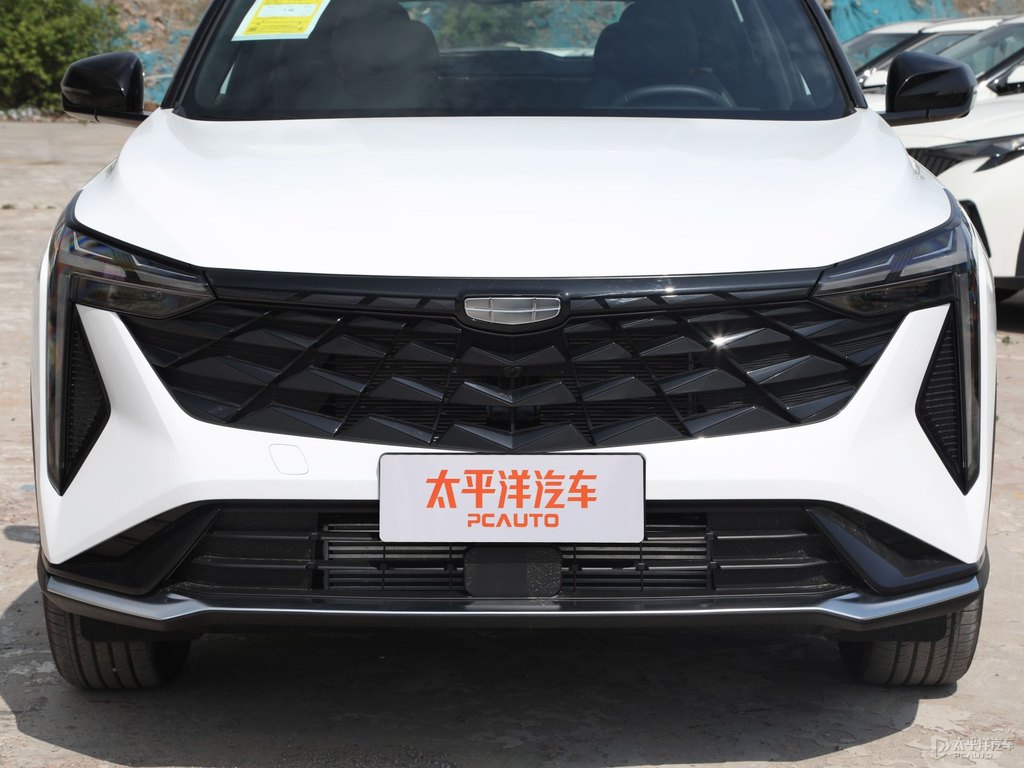 茶卡鹽白博越車頭外觀圖片