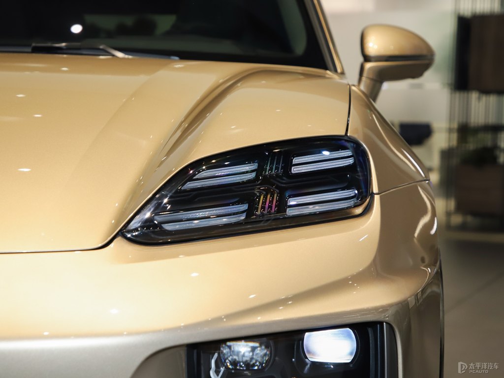 ~Macan EV܇^^DƬ