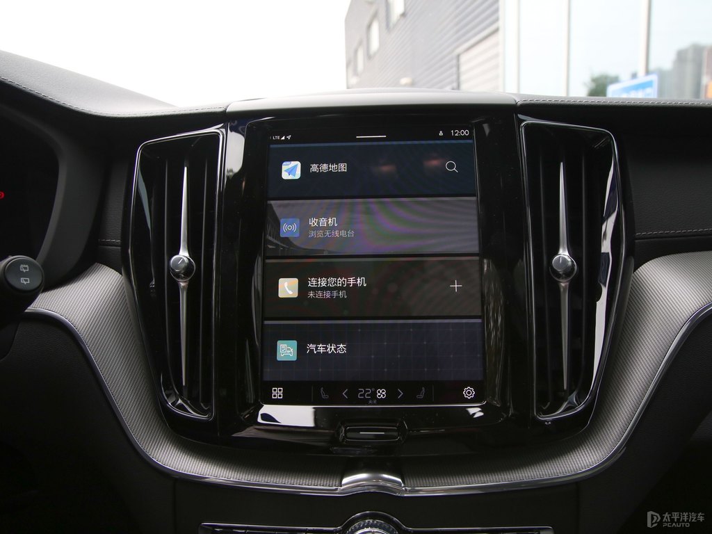 水晶白沃爾沃XC60中控內(nèi)飾圖片