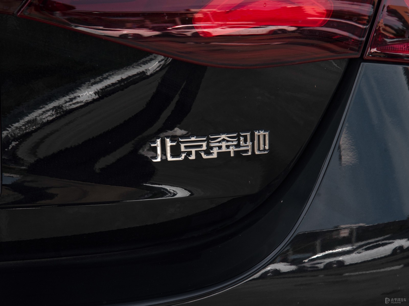 奔馳E級(jí)外觀高清大圖