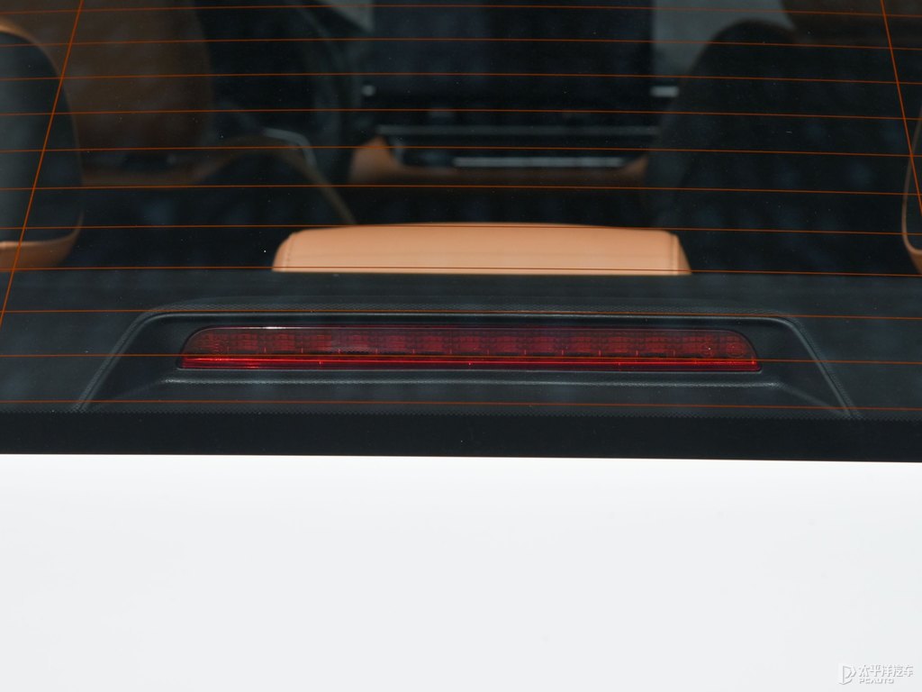 水墨白新帝豪車(chē)尾外觀(guān)圖片