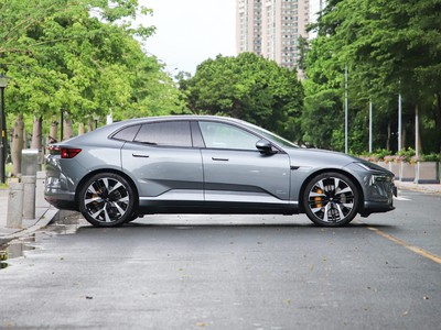 Polestar 4外觀實拍圖