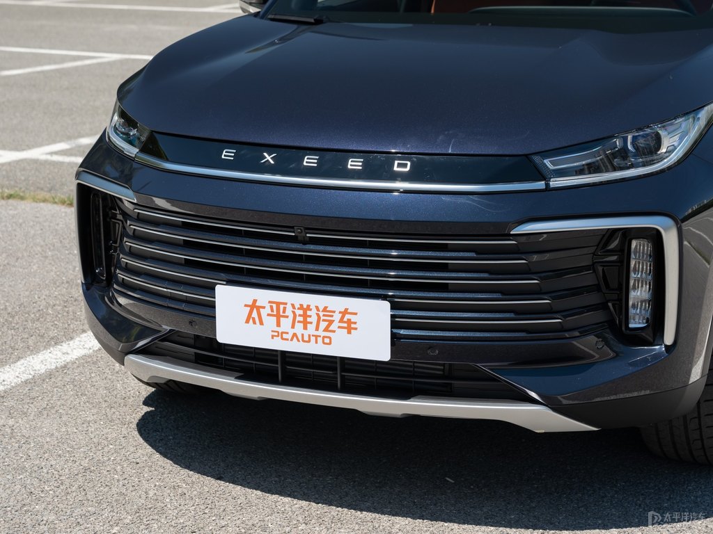 蒼穹藍(lán)星途凌云車頭外觀圖片