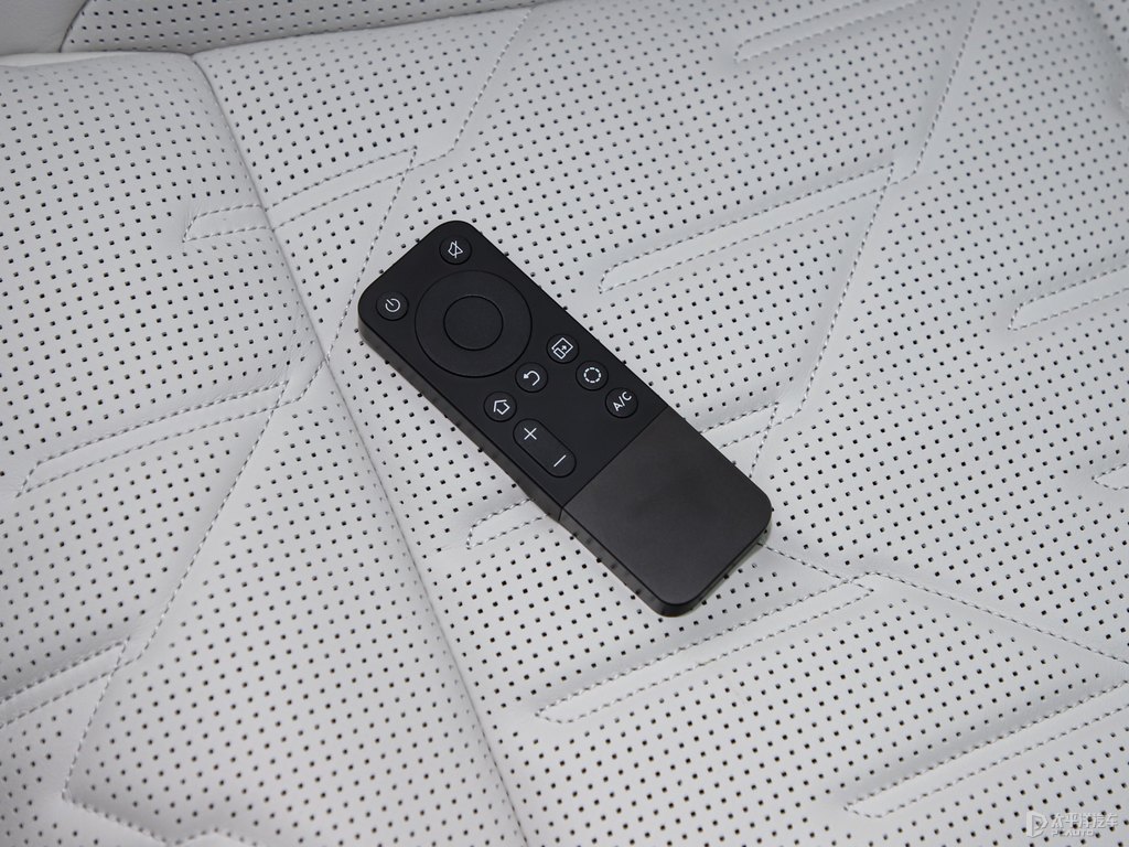 ƻҘO009΃(ni)DƬ