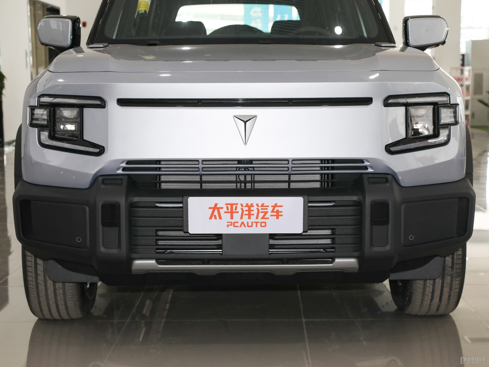 深藍(lán)G318外觀高清大圖
