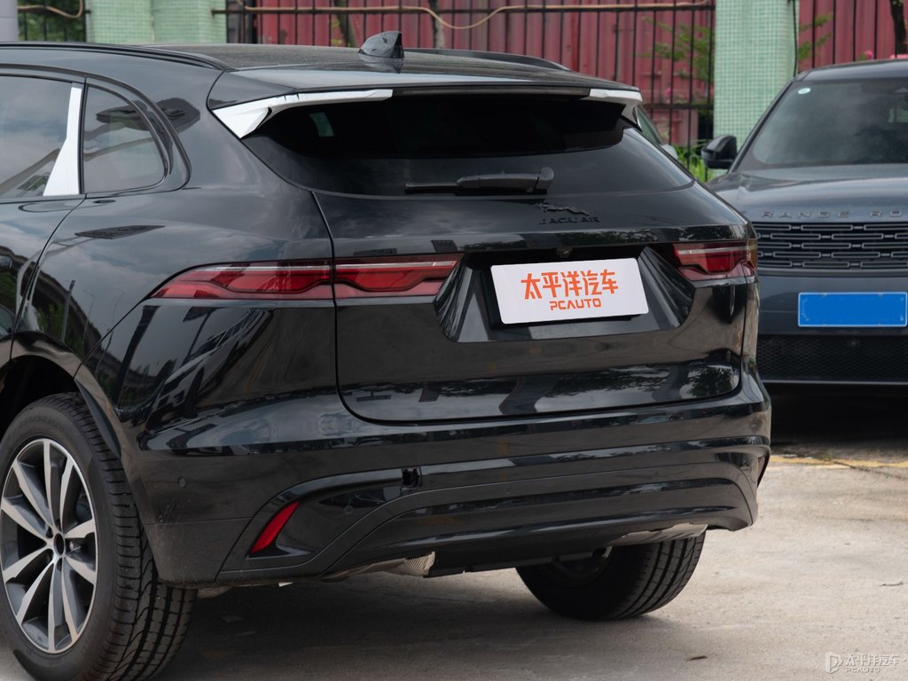 ʥڽݱF-PACE܇(ch)β^(gun)DƬ