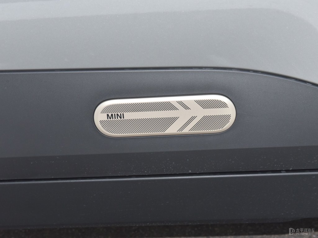 y늄(dng)MINI ACEMAN܇^DƬ
