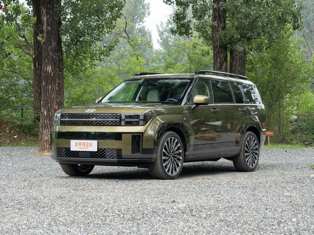 叢林綠勝達整車外觀外觀圖片