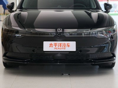 濟南極氪007新車報價2025款全分析，買車不踩坑！