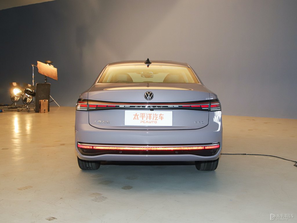 比特灰帕薩特整車外觀外觀圖片