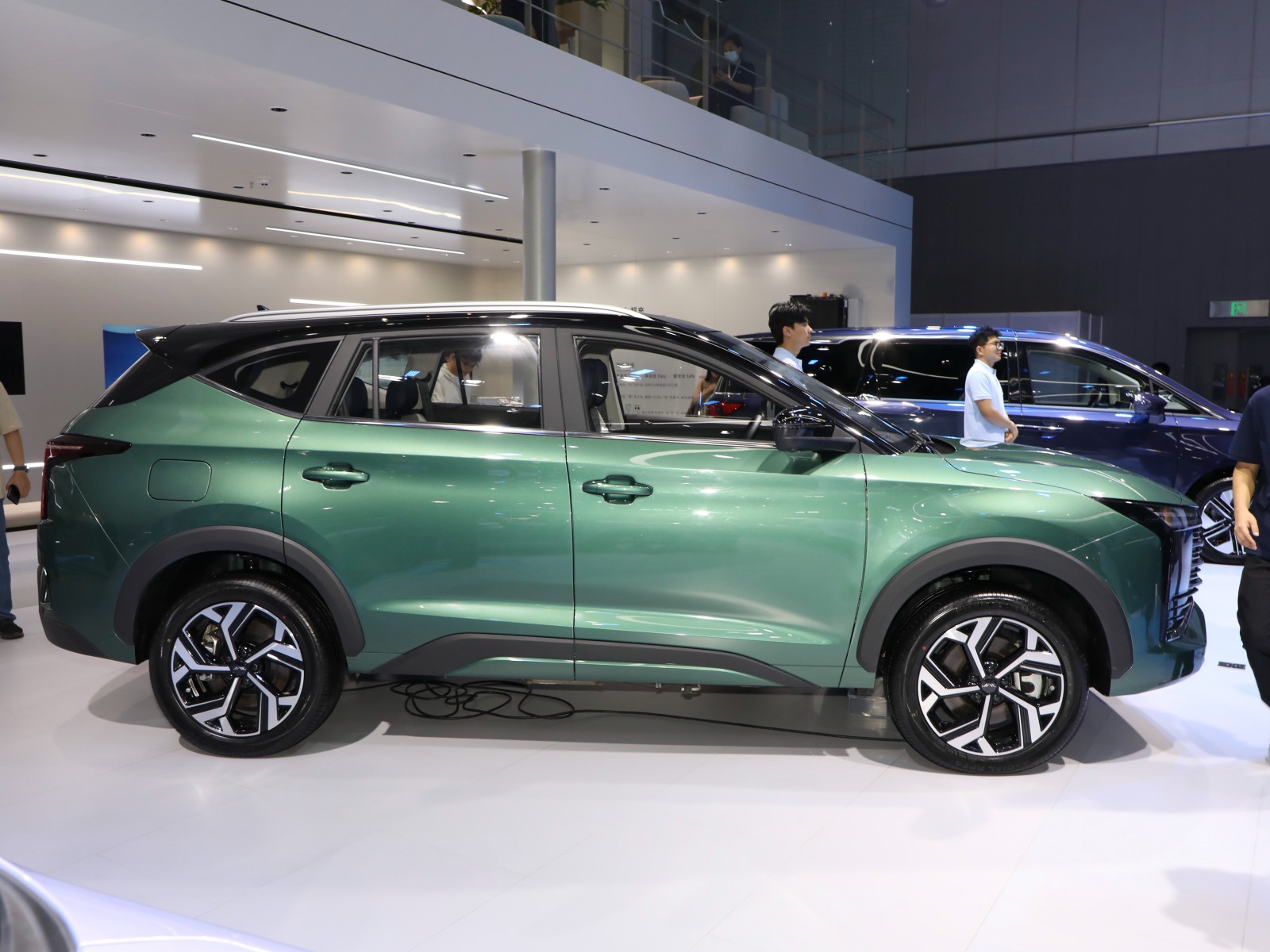 江淮X8 E家車展高清大圖