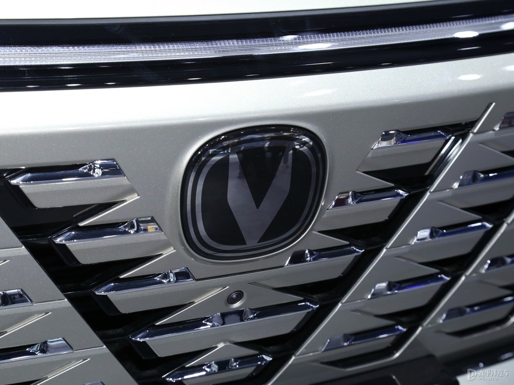 長(zhǎng)安CS75 PLUS圖片