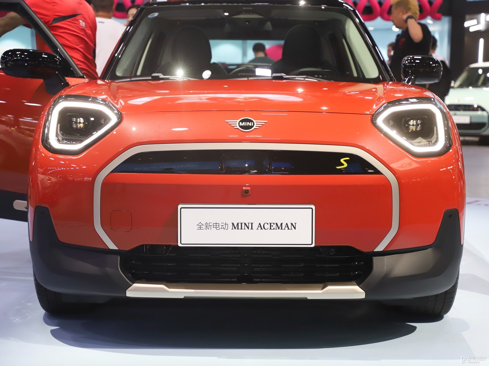電動(dòng)MINI ACEMAN外觀高清大圖