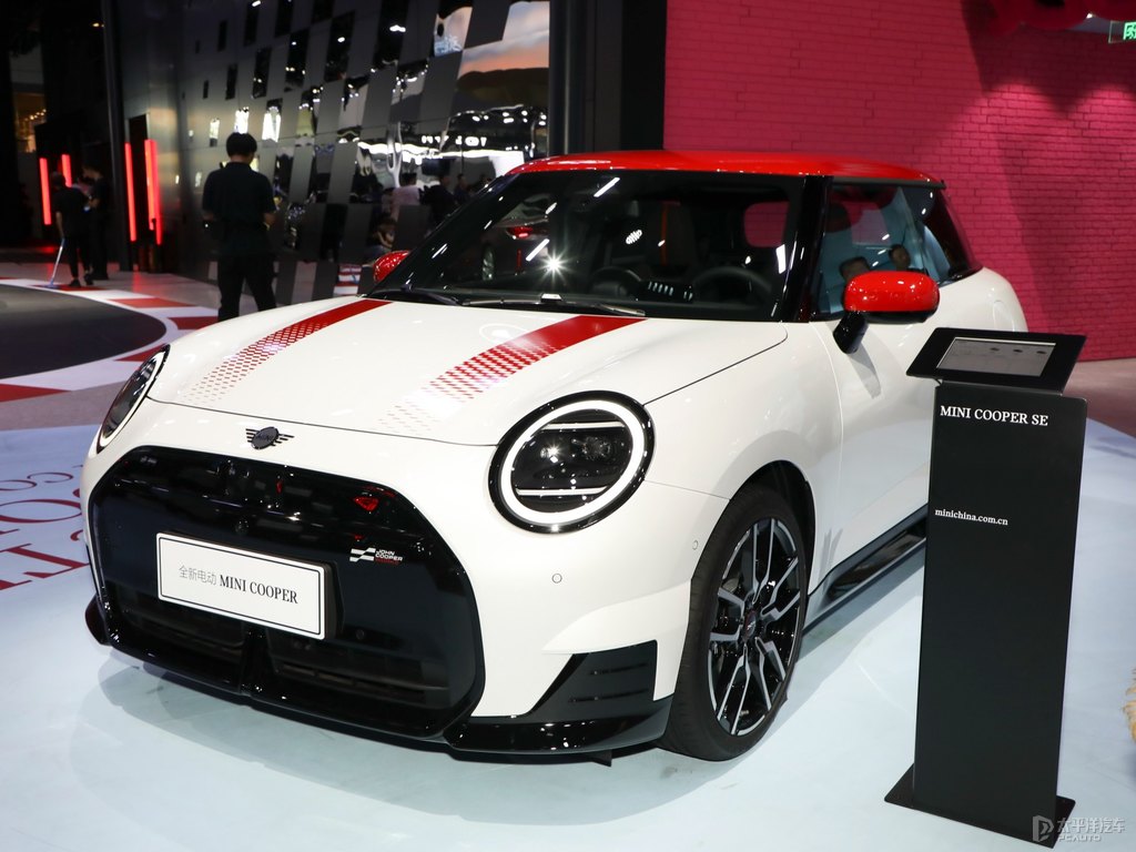 tɫ+Oܰ늄(dng)MINI COOPER܇^^DƬ