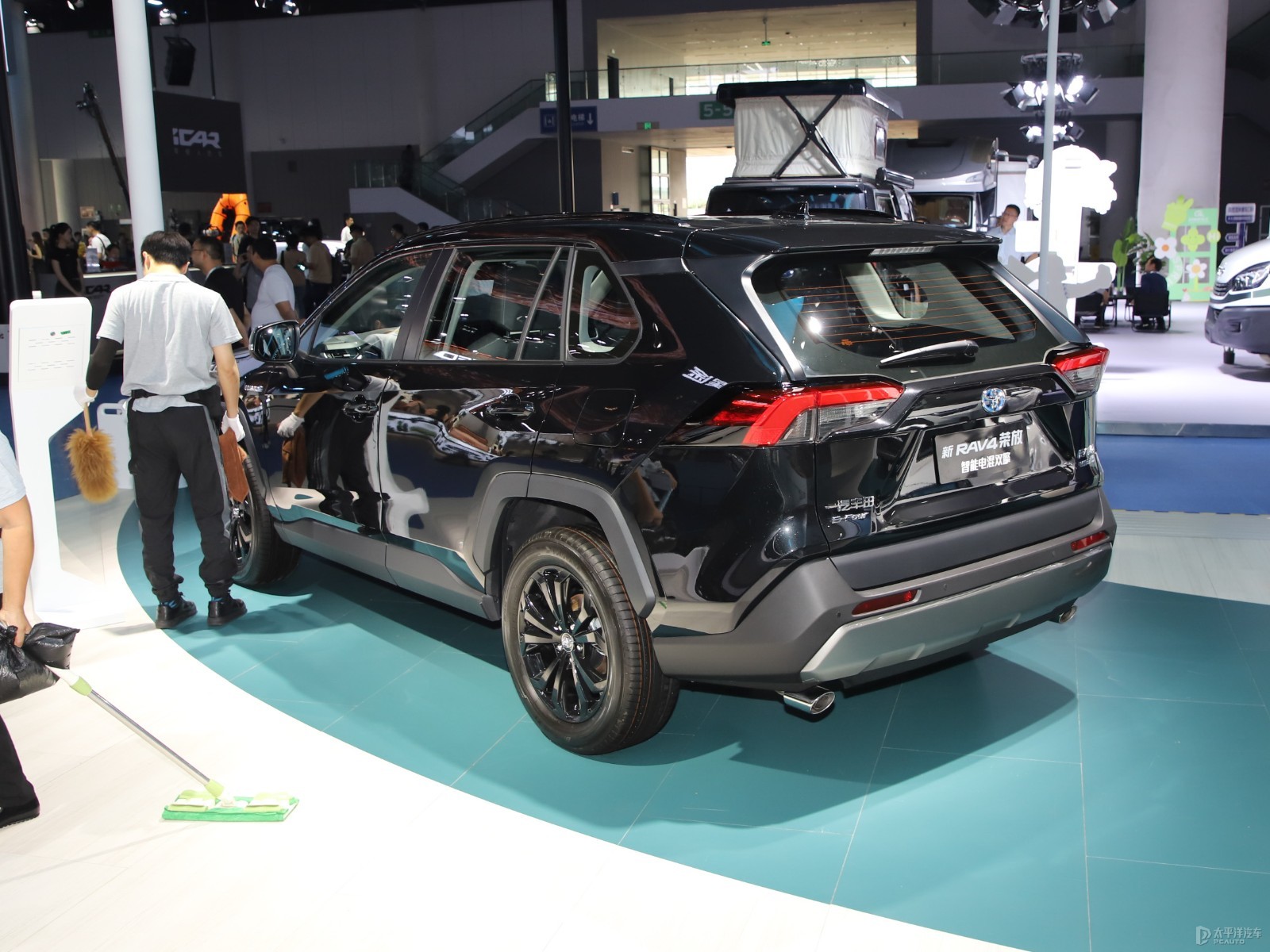 RAV4榮放雙擎E+外觀高清大圖