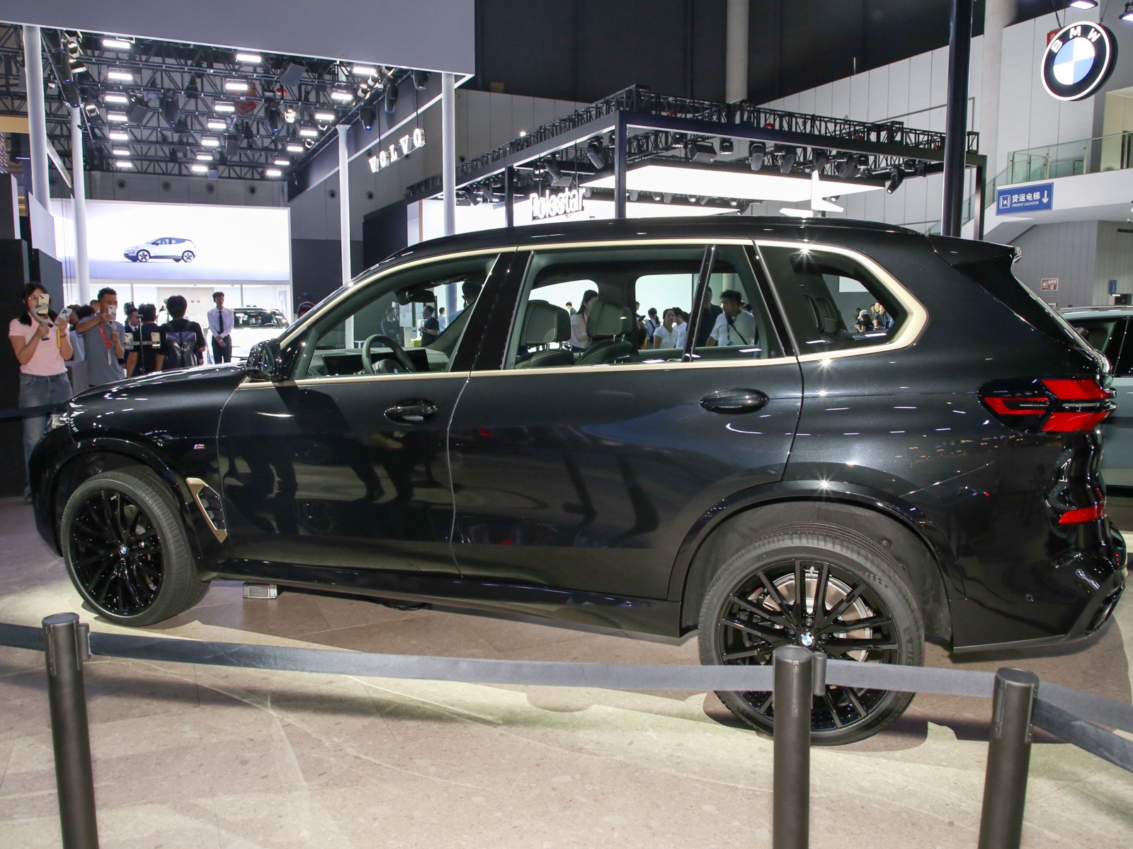 寶馬X5車展高清大圖