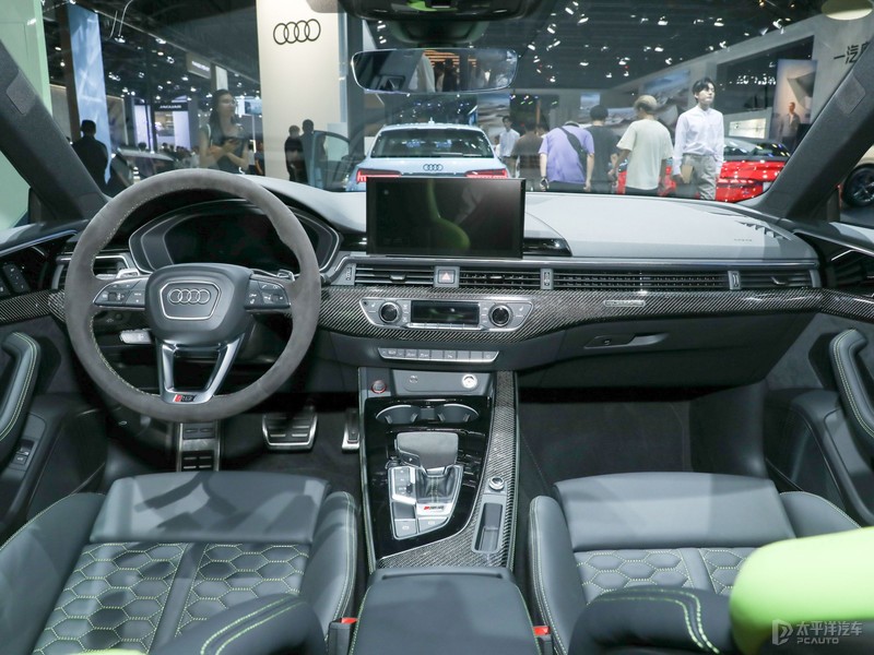 【VR看車】Audi Sport 奧迪RS 5 內飾全景