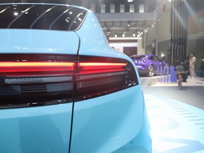Macan EV 車尾設計