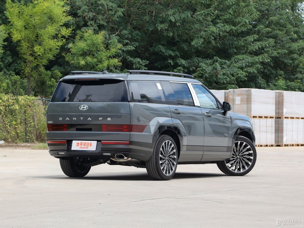 山影灰勝達(dá)整車外觀外觀圖片