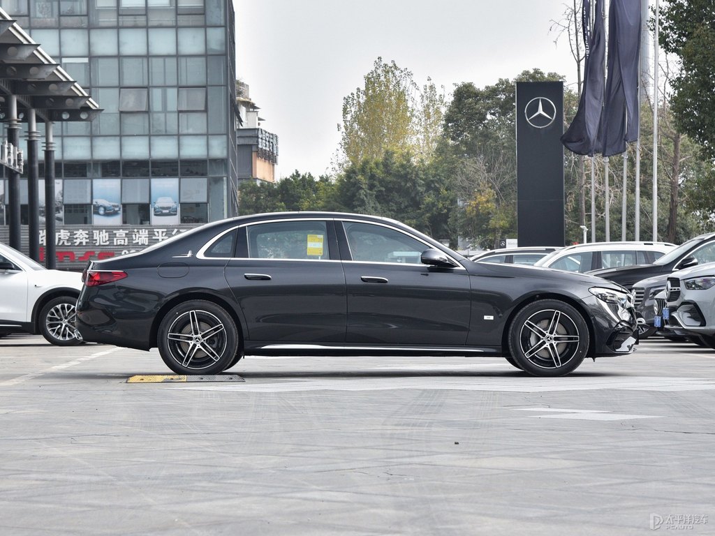 石墨灰奔馳E級(jí)整車外觀外觀圖片