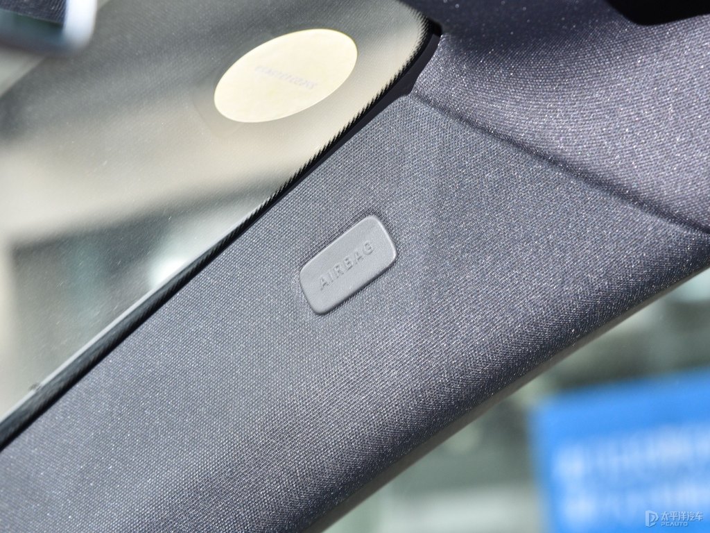 石墨灰奔馳E級車廂內(nèi)飾圖片