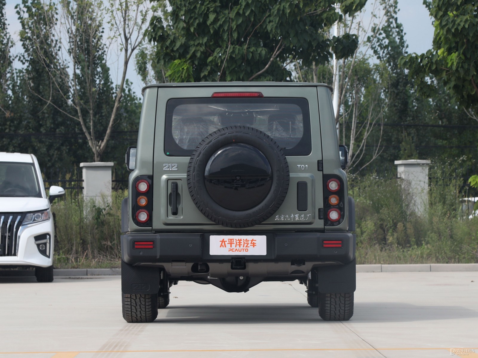 212 T01外觀高清大圖