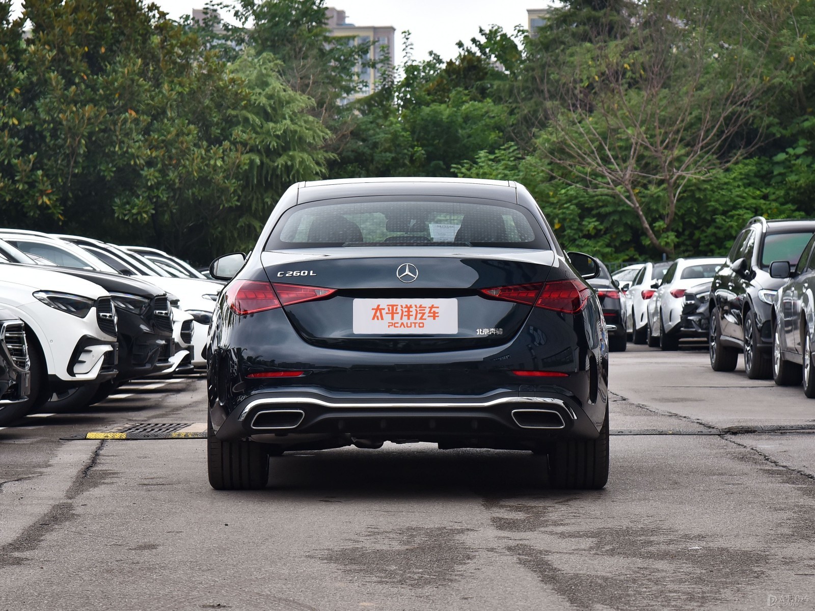 奔馳C級(jí)外觀高清大圖