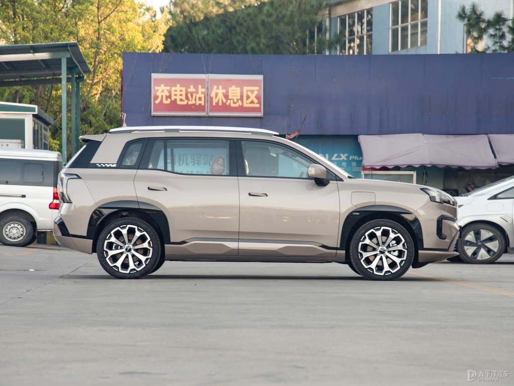 曠野沙AION V整車外觀外觀圖片