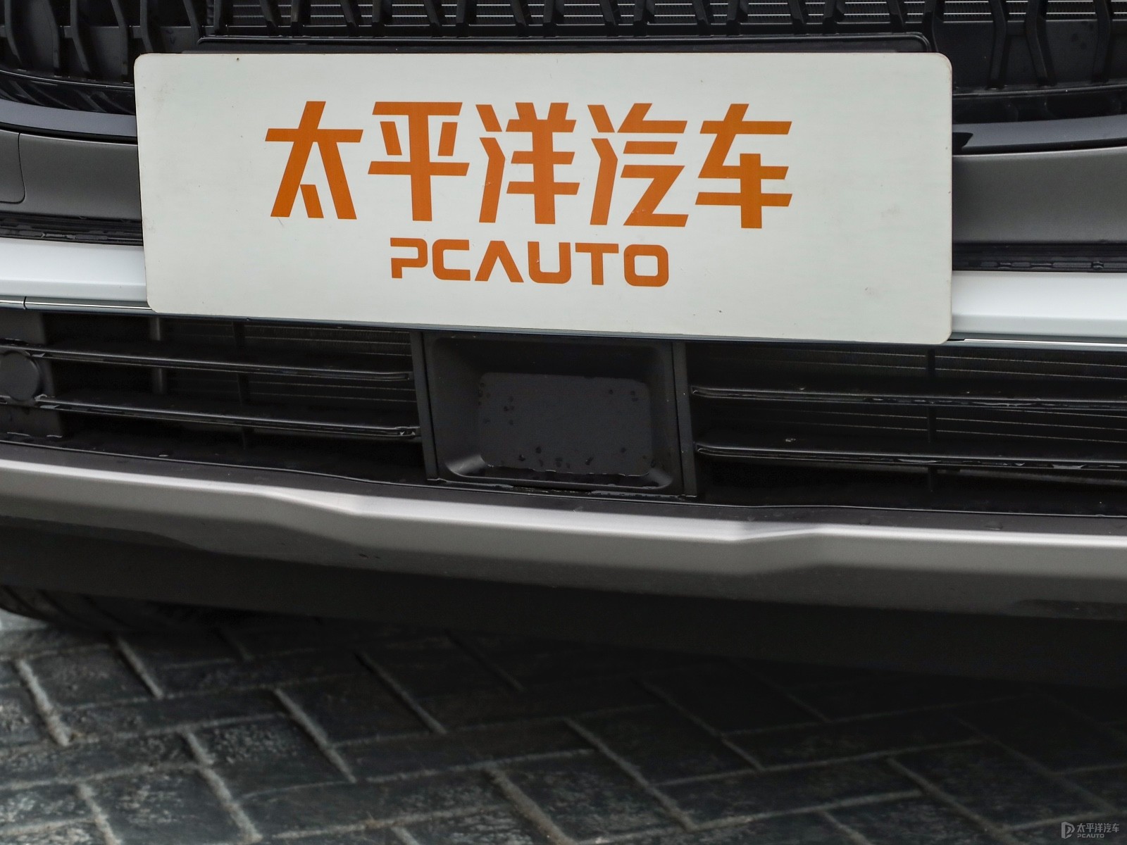 瑞虎8外觀高清大圖